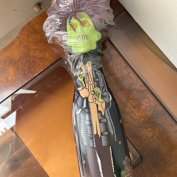 Disney hocus pocus tumbler - Picture 1 of 4